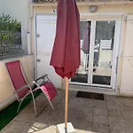 Prázdninový dům Maison Climatisee A 500m De La Dans Saint-Cyprien (Pyrenees-Orientales)