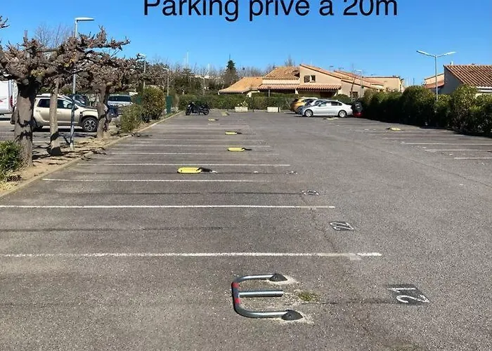 Maison Climatisée à 500m De La Dans Résidence *